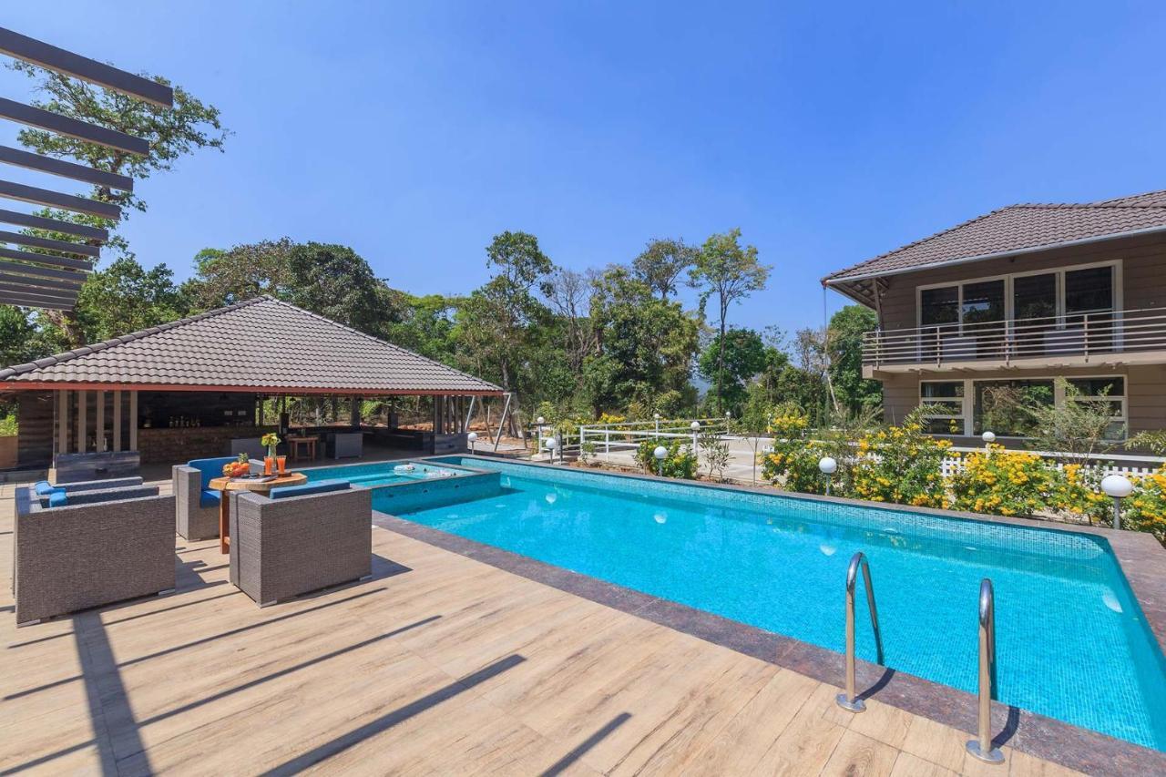 Coffee & Mist Luxury Villa- Comp Breakfast, Pool, Lounge, And Coffee Estate By Stayvista Madikeri Exteriör bild