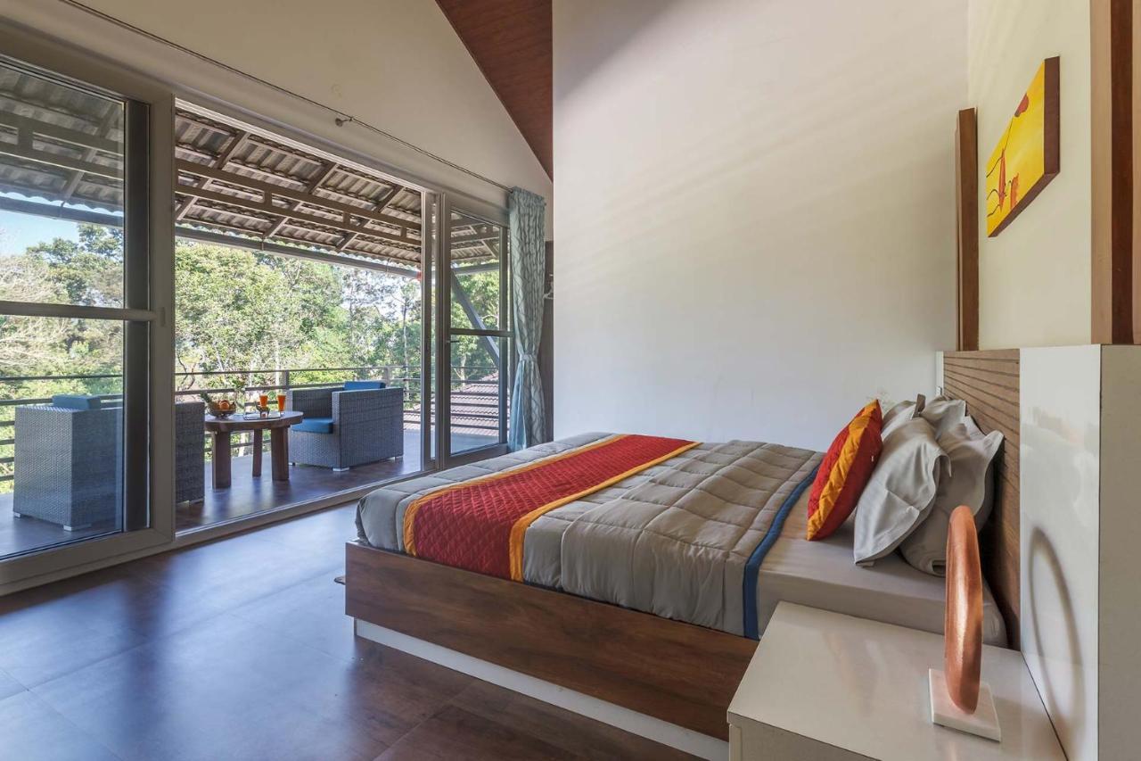 Coffee & Mist Luxury Villa- Comp Breakfast, Pool, Lounge, And Coffee Estate By Stayvista Madikeri Exteriör bild